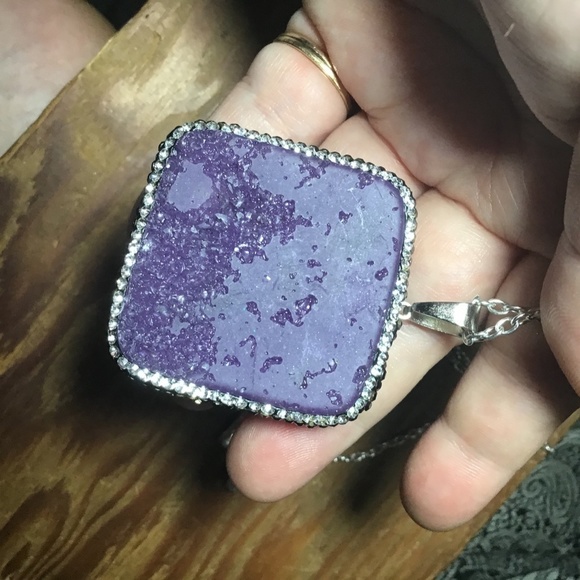 Designmefab handmade chipped amethyst necklace - Picture 8 of 9